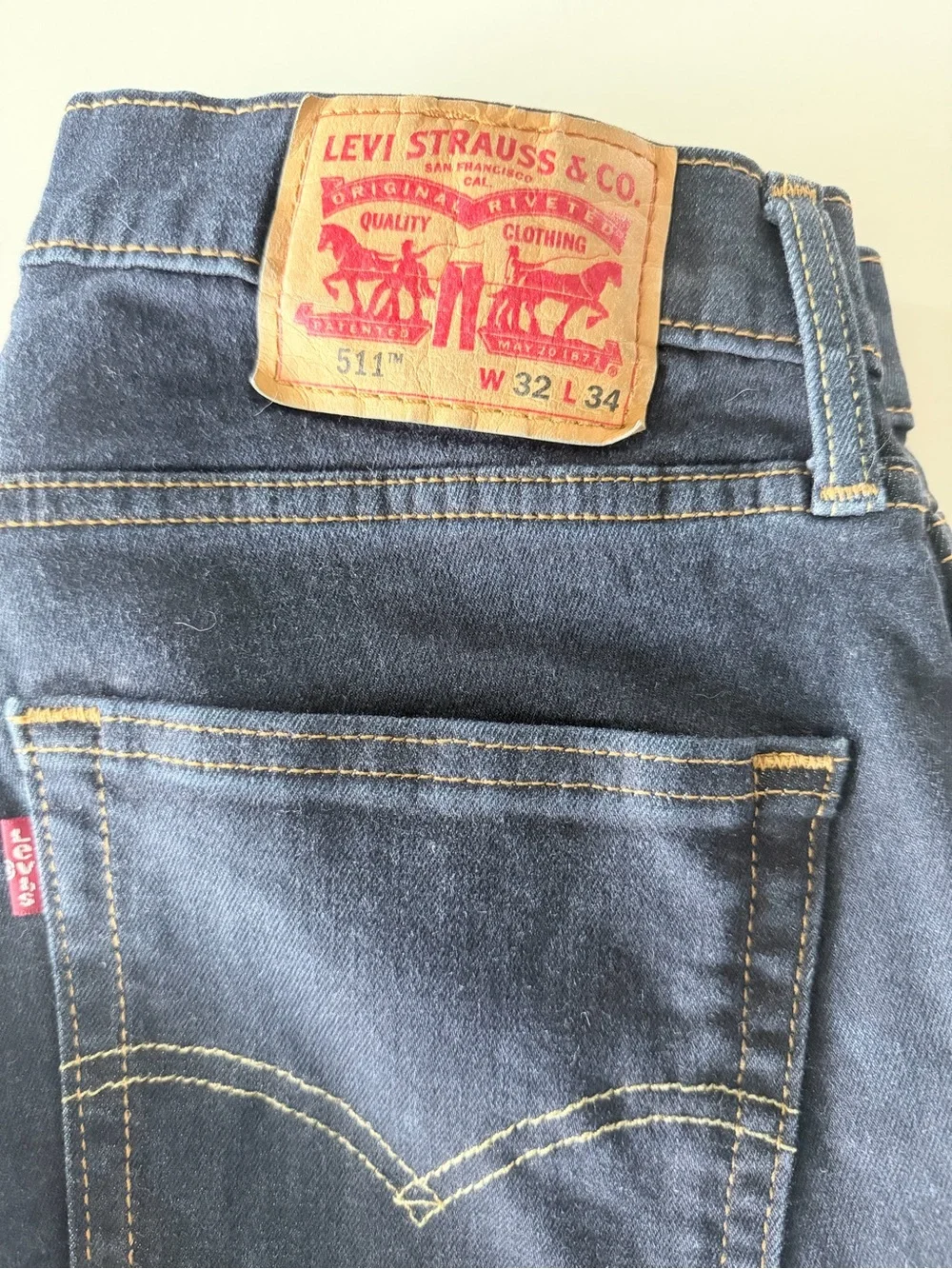 Levi's 511 Men's Indigo Slim Straight Jeans
